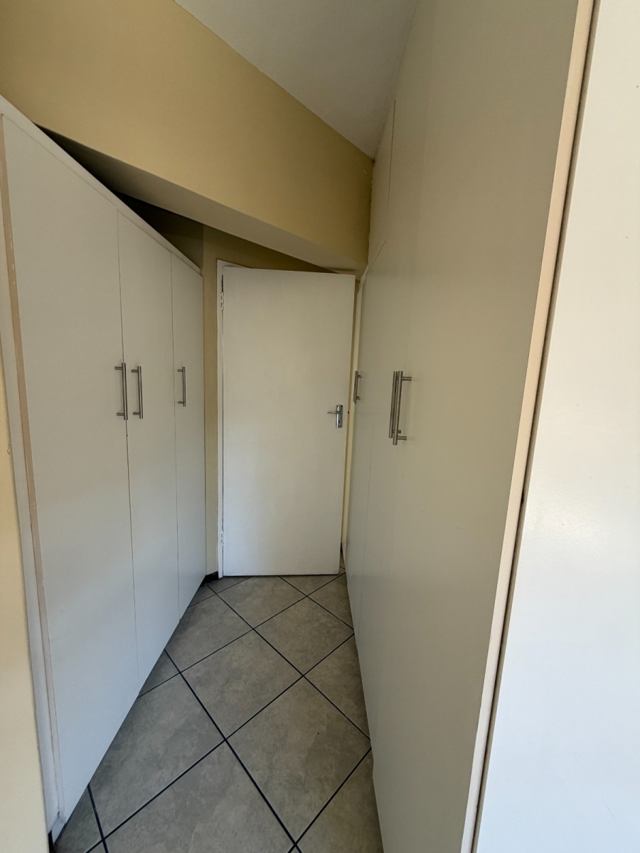 To Let 2 Bedroom Property for Rent in Southernwood Eastern Cape